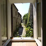 Scappo In Umbria, L'affaccio Apartamento
